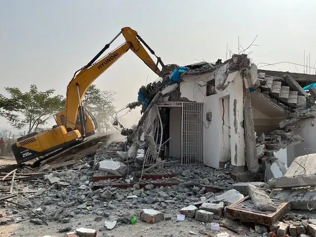 Demolition Services - خدمات الهدم